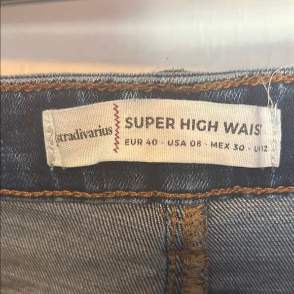 Stradivarius Blue Skinny Jeans with Distressed Details - Picture 2 of 10
